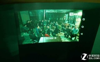 投影魔法遇上AI大脑，今天的画面不只是“投”出来那么简单