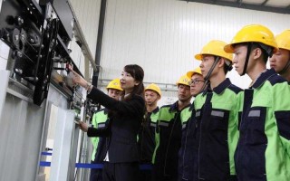 重庆技术学徒：从“找饭碗”到“造饭碗”，这群人的逆袭之路硬是巴适得板！