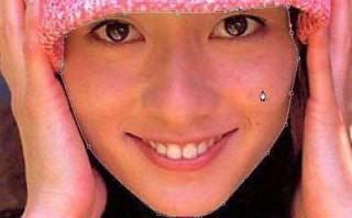 探秘安以轩AI换脸合成：技术魔法背后的风险与防护