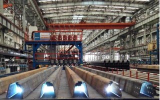 钢桥焊接，那钢铁绣花的精细活儿