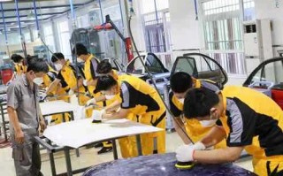 高中文凭不是终点，没技术也能闯出自己的一片天