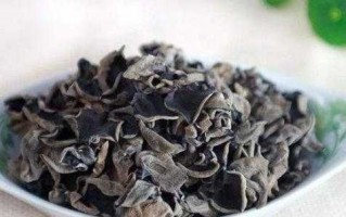 吊袋木耳催芽技术让木耳种植效益翻番的秘诀