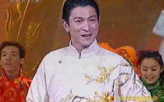 从年画财神到数字分身：刘德华的财神AI进化史